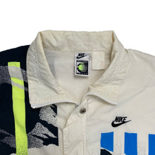 Load image into Gallery viewer, RARE VINTAGE NIKE CHALLENGE COURT WINDBREAKER
