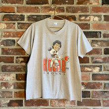 Load image into Gallery viewer, VINTAGE BERNIE KOSAR CLEVELAND BROWNS NFL SALEM SPORTS SS GRAPHIC TEE
