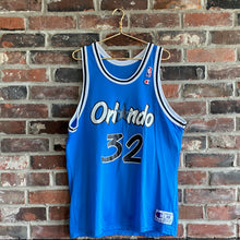 Load image into Gallery viewer, VINTAGE ORLANDO MAGIC SHAQUILLE O&#39;NEAL #32 CHAMPION NBA JERSEY LIGHT BLUE
