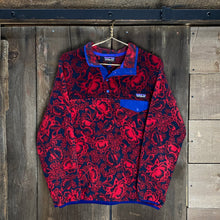 Load image into Gallery viewer, VINTAGE PATAGONIA SYNCHILLA BUTTON-UP FLEECE RED FLORAL PATTERN
