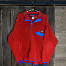 Load image into Gallery viewer, VINTAGE PATAGONIA SYNCHILLA BUTTON-UP FLEECE RED AND BLUE
