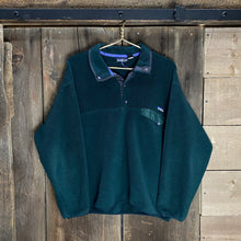 Load image into Gallery viewer, VINTAGE PATAGONIA BUTTON-UP FLEECE DARK GREEN AND PURPLE
